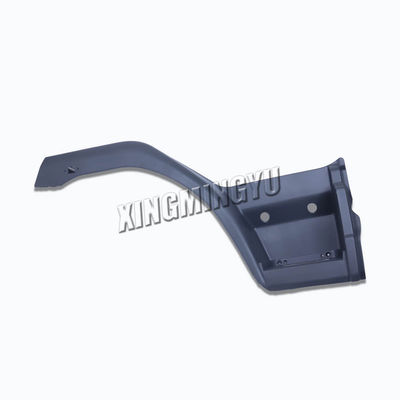 चीन से उत्पन्न Dongfeng Chenglong 609 ट्रक M61-8403221B M61-8403221B-YC M61-8403321/421 के लिए नया प्लास्टिक फेंडर फ्रंट सेक्शन