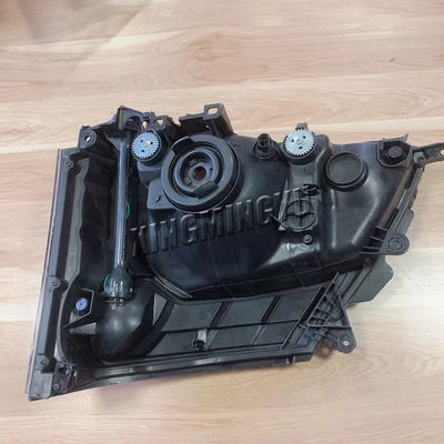 81150-37440 81110-37400 ट्रक हेडलाइट के लिए Hino 300 चौड़ा 8115037440 8111037400