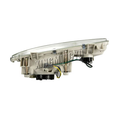 ISUZU FTR FSR FVR 1996-2007 ट्रक बॉडी स्पेयर पार्ट्स के लिए हेडलाइट