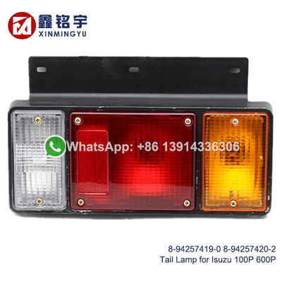 अच्छी कीमत 24V ISUZU 100P 600P Tail Lamp with PP + PC Housing and 1 Year Warranty ऑनलाइन